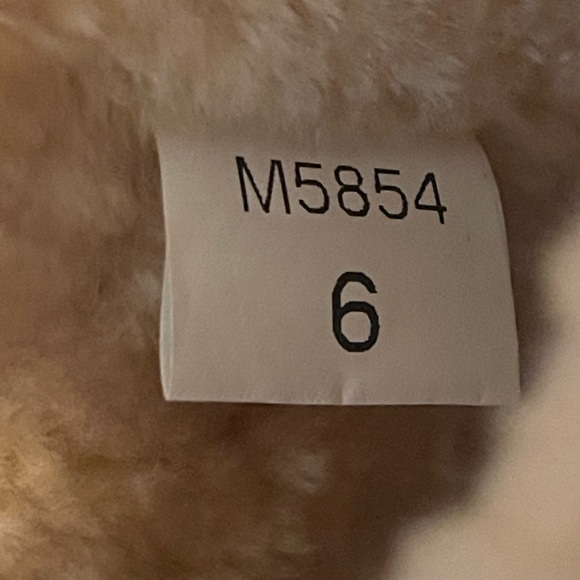 UGG CLASSIC ULTRA MINI CHESTNUT BOOTS Sheepskin Footwear - Picture 5 of 10